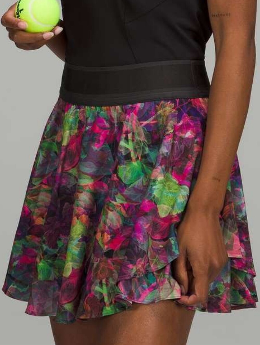 Lululemon Court Rival High-Rise Skirt Vivid Floral Multicolour Size 10  Floral